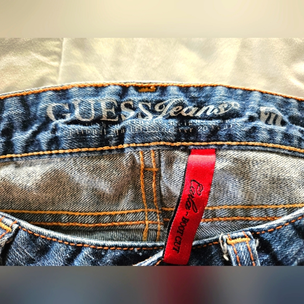 Guess Jeans